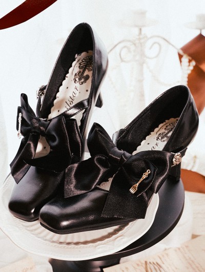 Black Gothic Rose Thorn Buckle Shoes with Detachable Bow