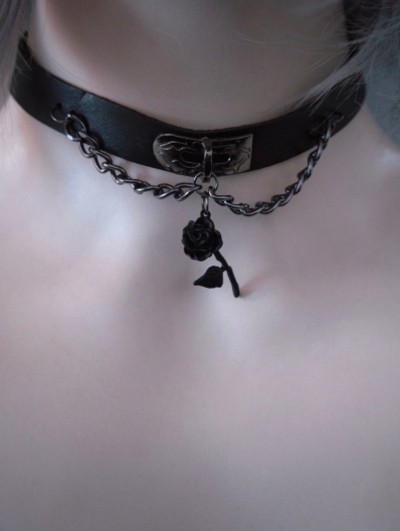 Black Gothic Punk Chain Rose Pendant Faux Leather Choker