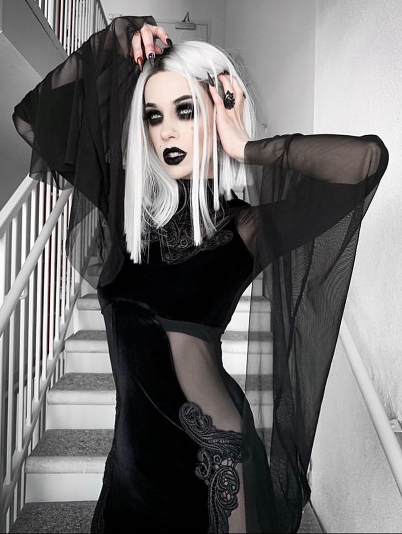 Eva Lady Black Gothic Long Trumpet Sleeves Sexy Velvet Dress ...